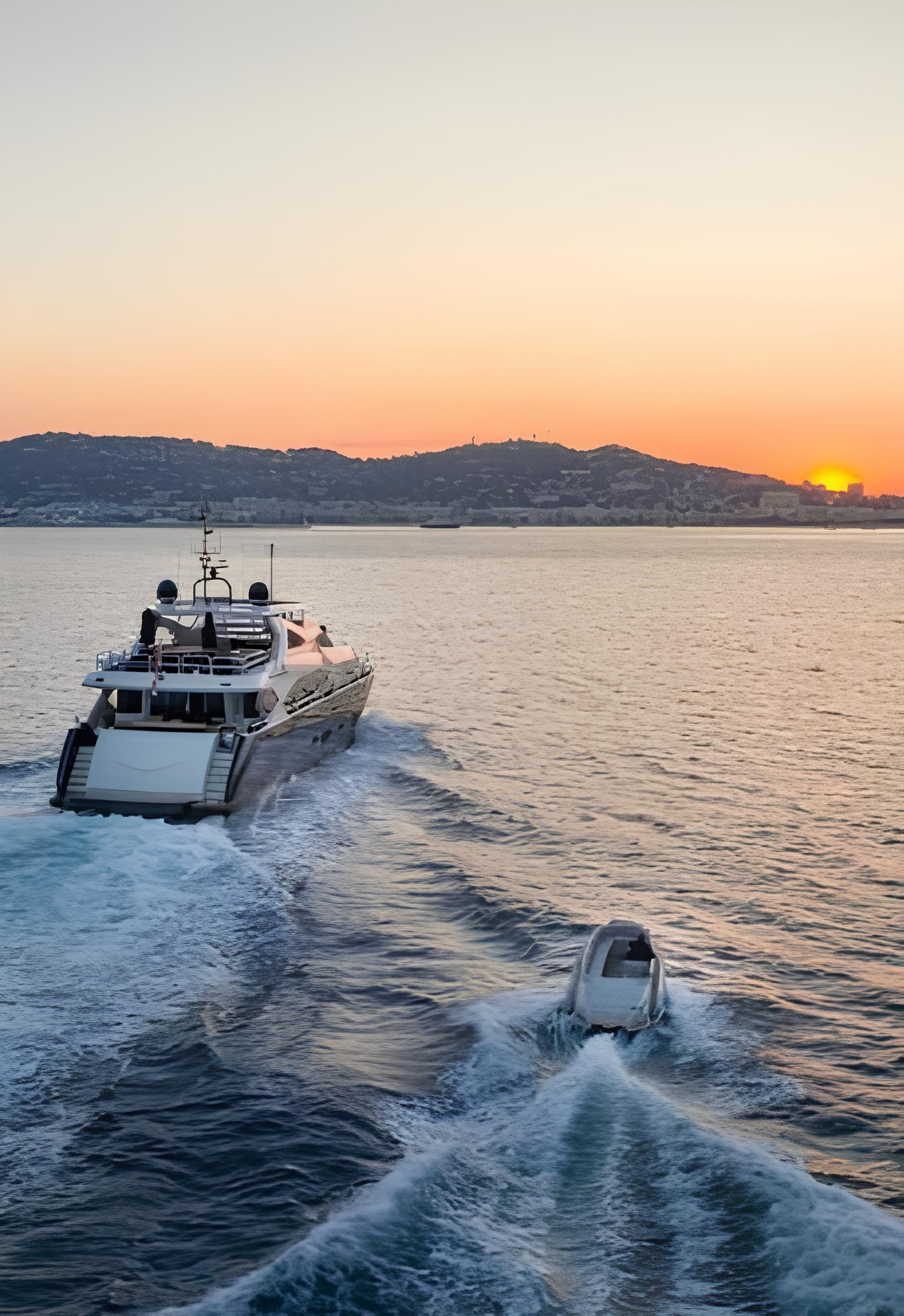 Yacht en mer